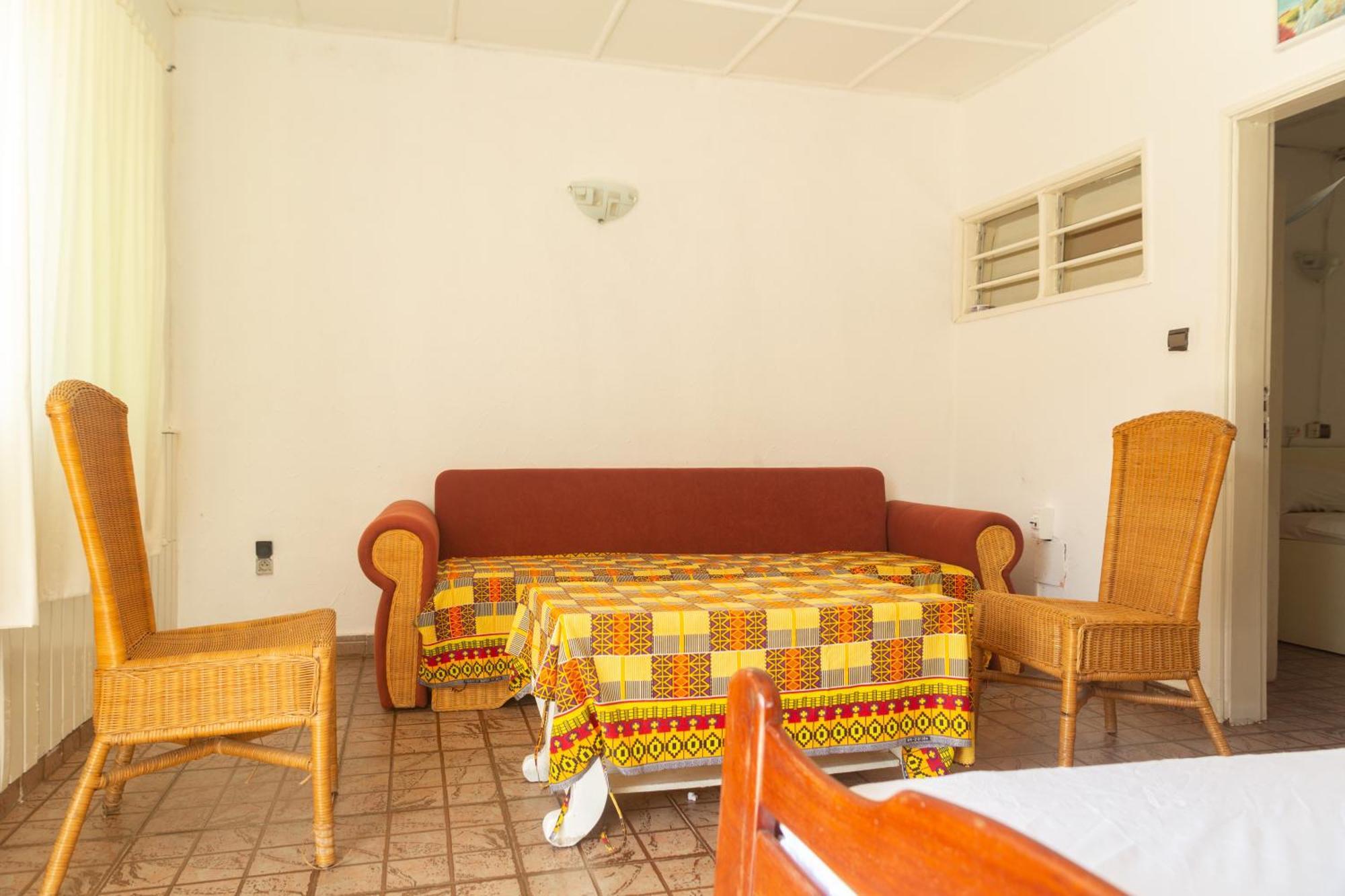 Tahiti Hotel Kotonu Zewnętrze zdjęcie