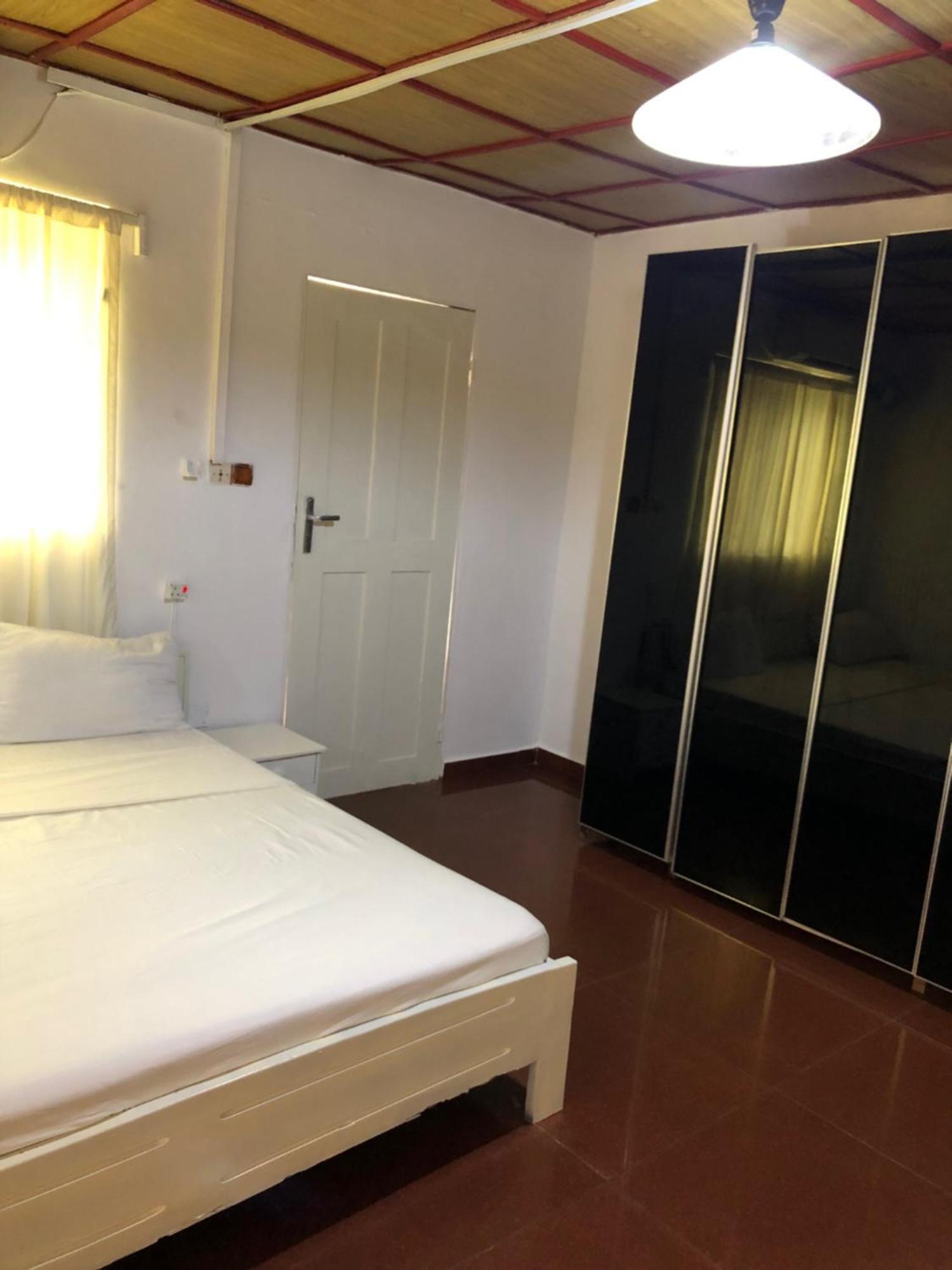 Tahiti Hotel Kotonu Zewnętrze zdjęcie